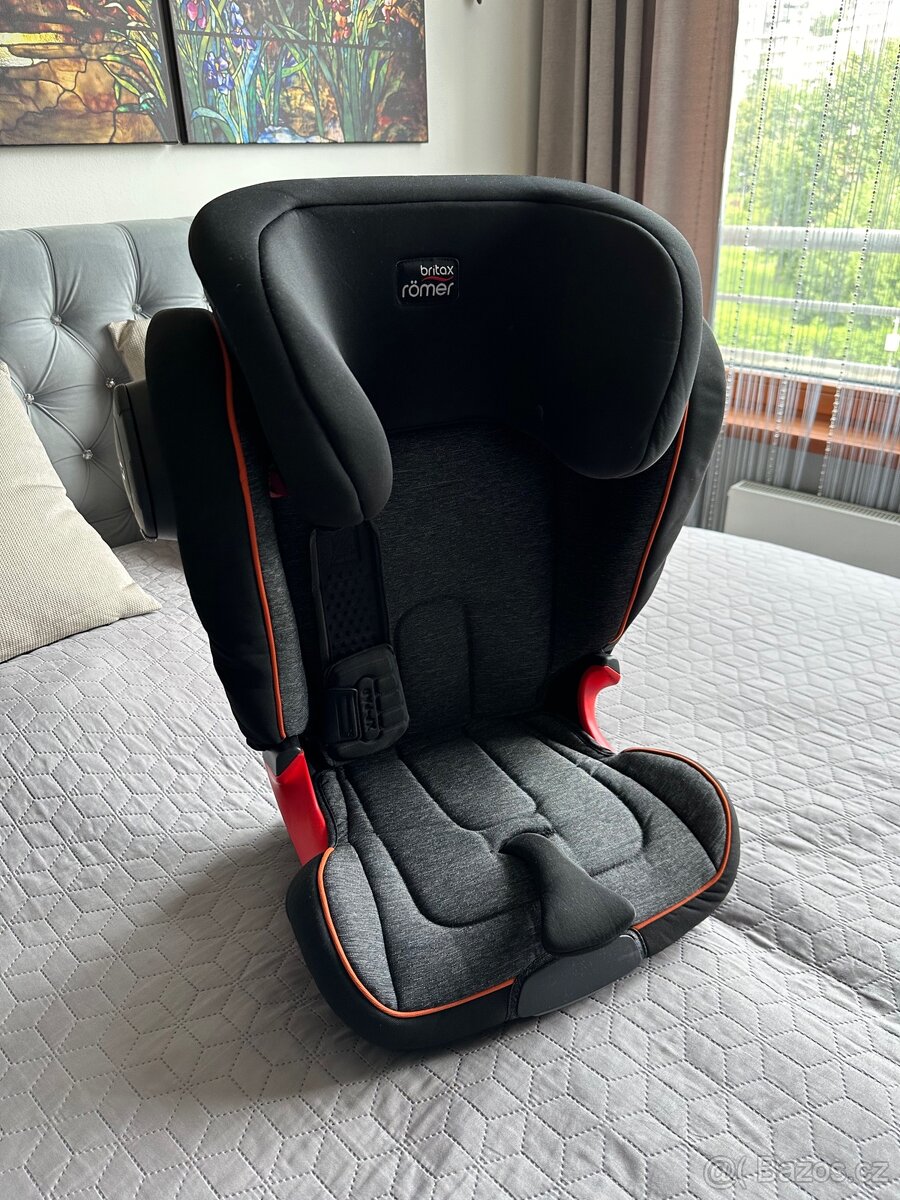 Autosedačka Britax Römer Kidfix ll XP 15-36 kg. - 8