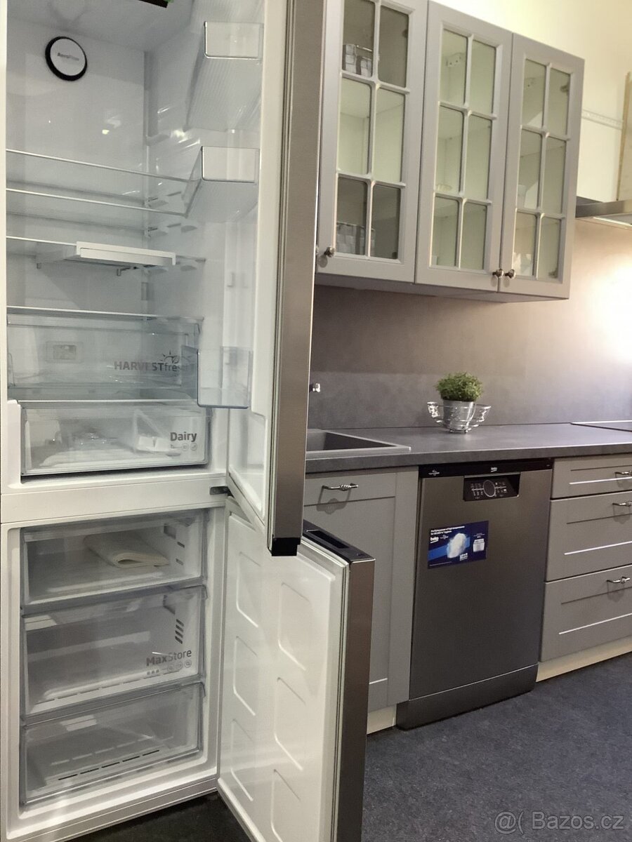 Moderní kuchyně v šedé barvě CARMEN - 8