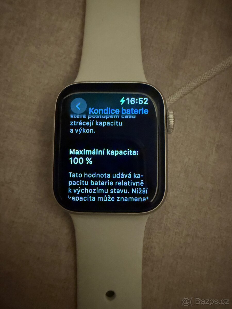 Apple Watch Series 5 Nike 40mm - TOP stav, baterie 100 % - 8