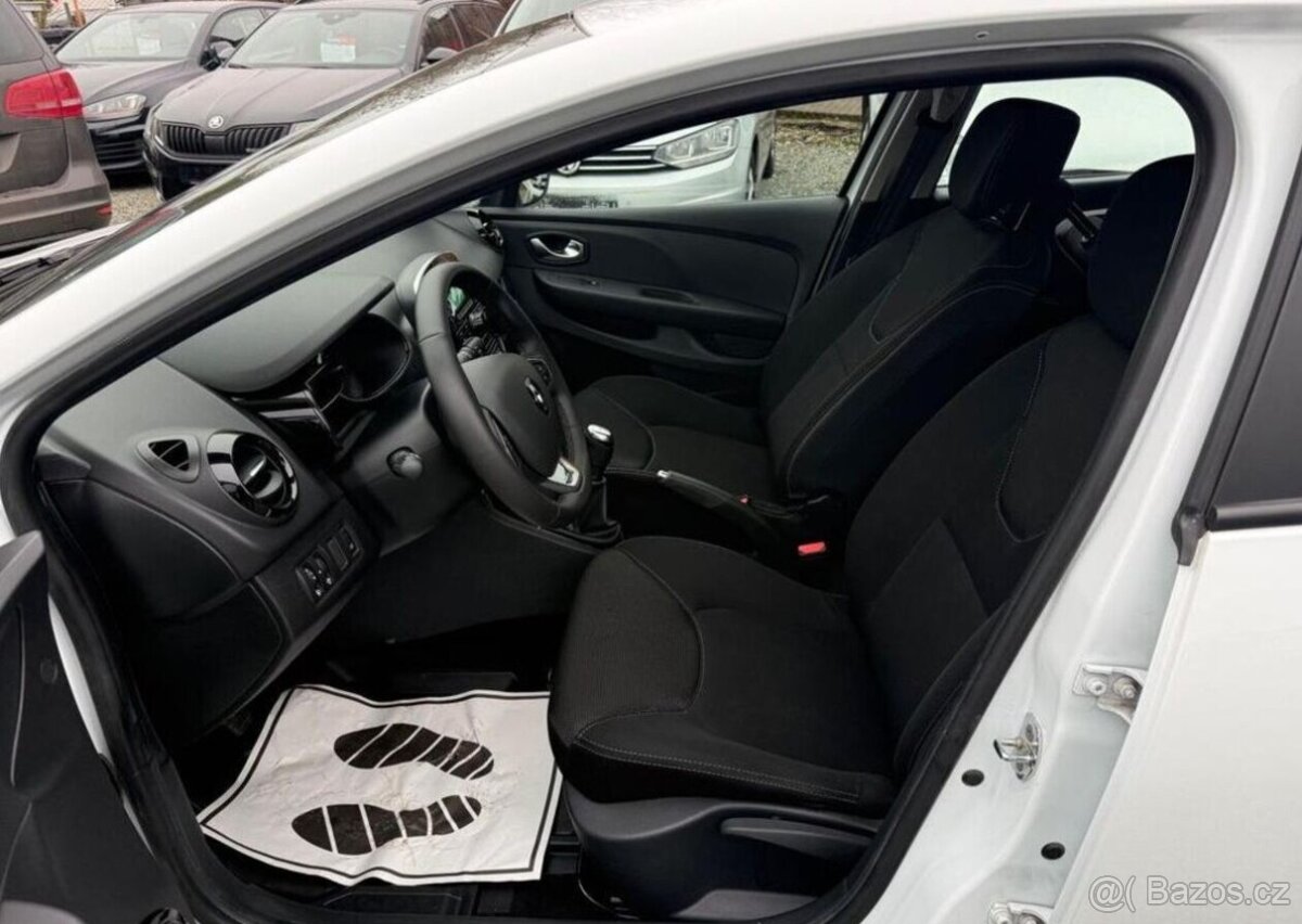 Renault Clio 0.9 TCe Generation benzín manuál 66 kw - 8