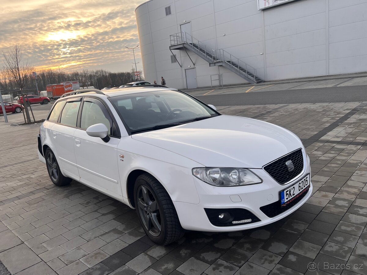 Seat Exeo r2012,1.8 tsi +dily k opravě - 8