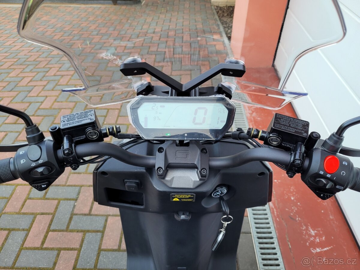 E-skútr Vmoto CPX (max 110 km/h) - nový, záruka 2 roky - 8