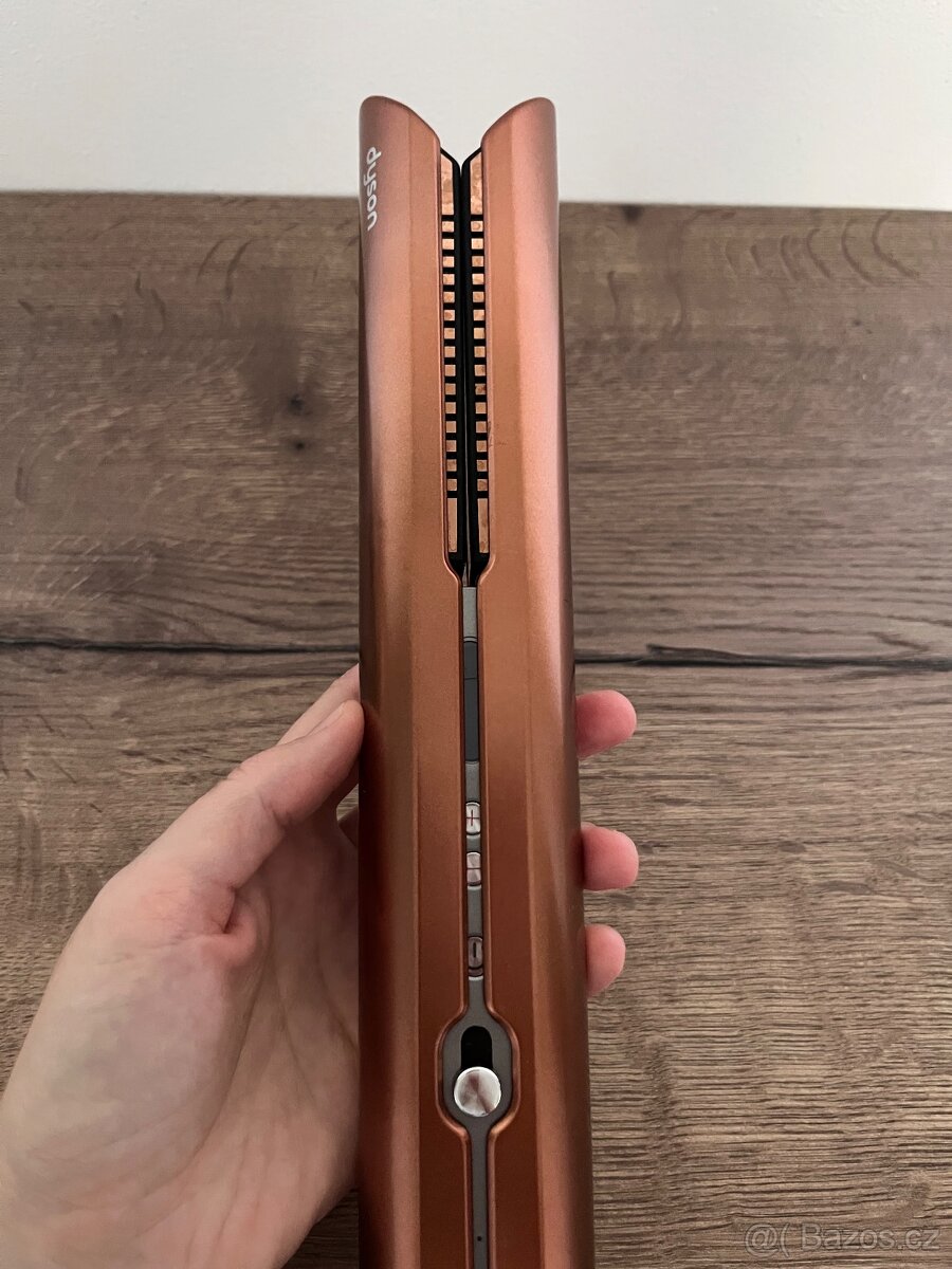 Žehlička na vlasy Dyson Corrale - 8