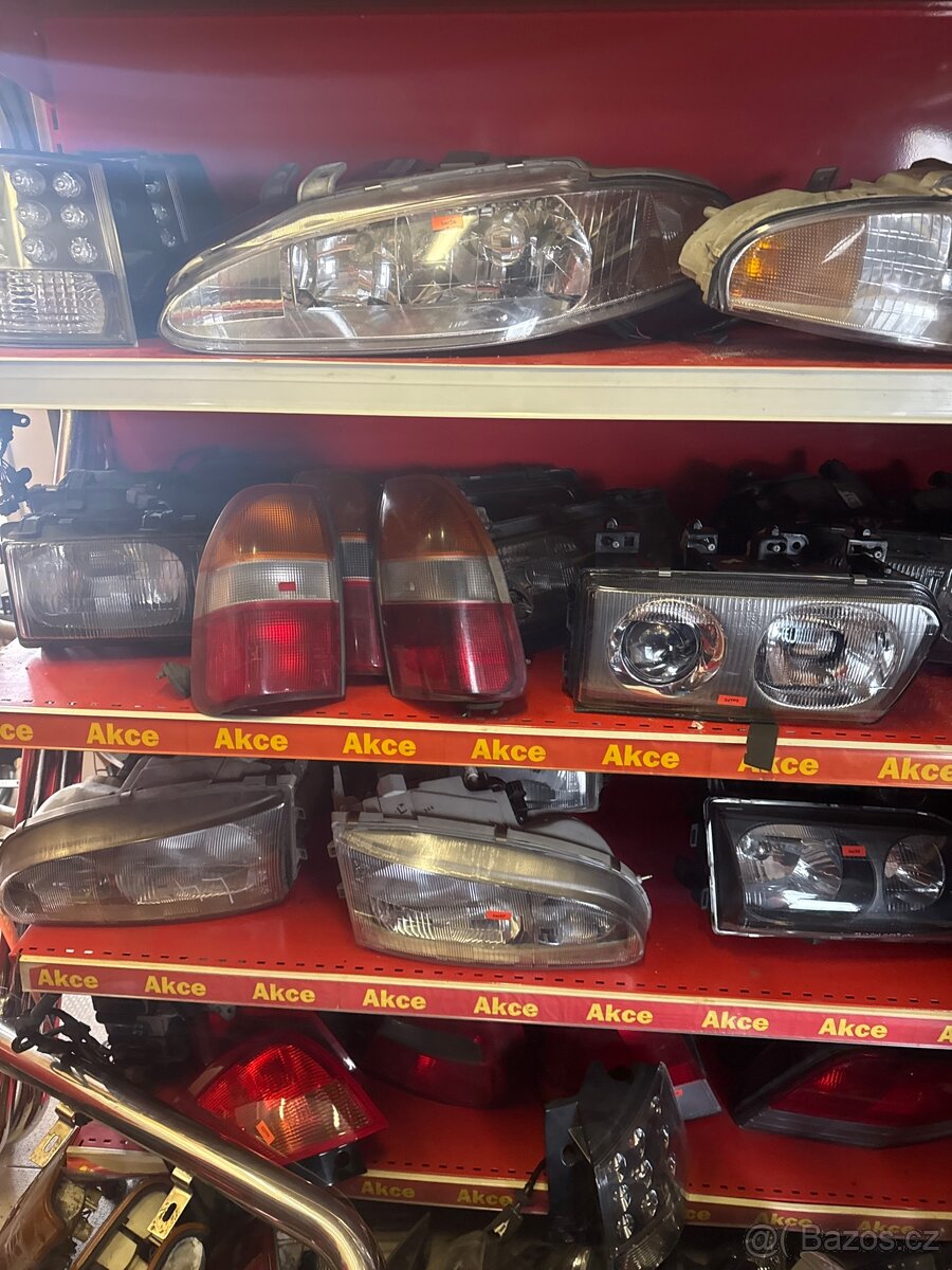 Přední a zadní světla Mitsubishi - 8