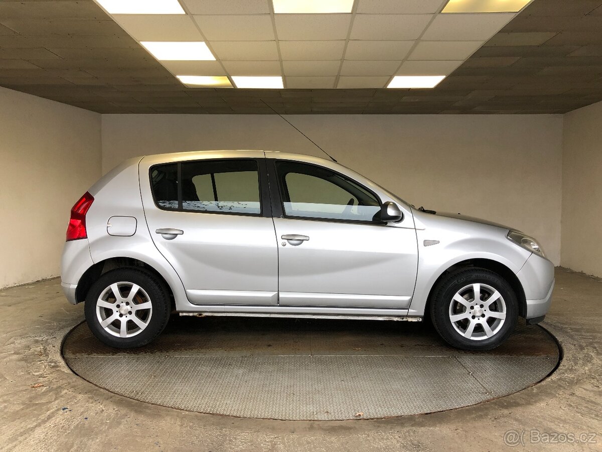 DACIA SANDERO 1.4MPI - 8