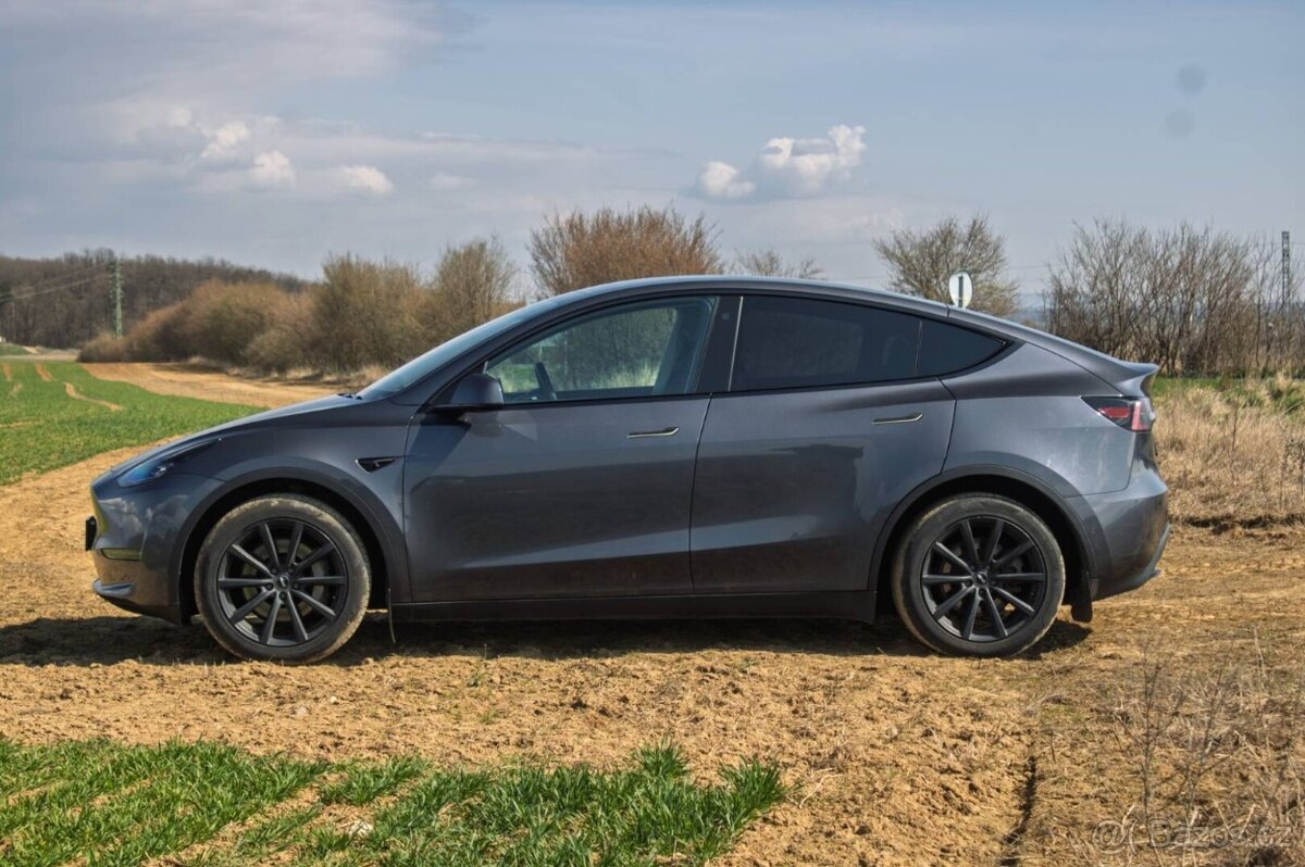 Tesla Model Y Long Range AWD 2022 - 8