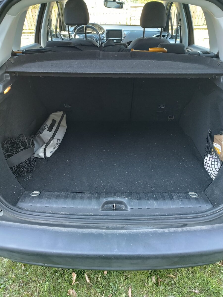 Prodám PEUGEOT 2008 - 8
