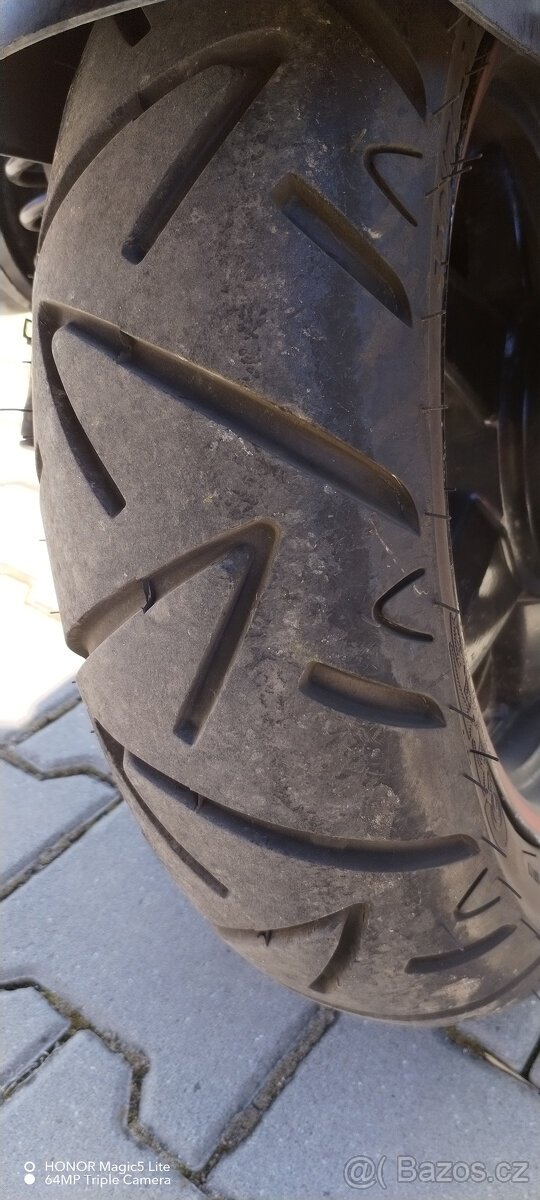 Yamaha x-max 125 - 8