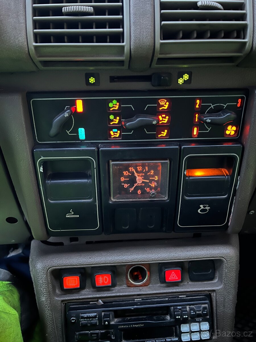 305 Peugeot M581 - 8
