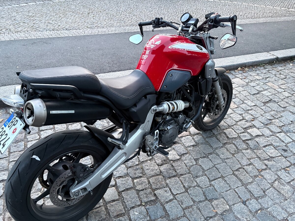 Yamaha MT 03 660 - 8