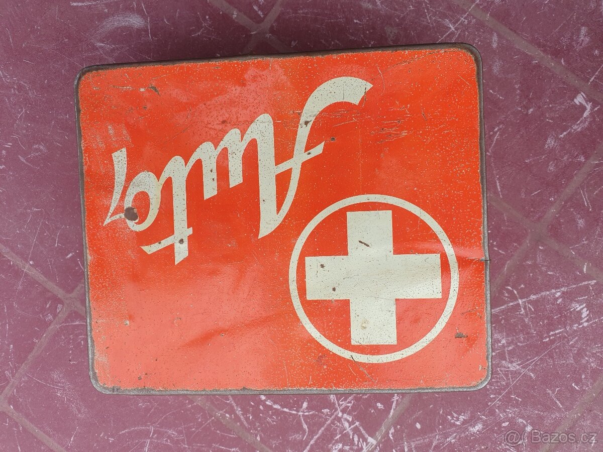 Prodám 2x plechové autolékarničky - 8