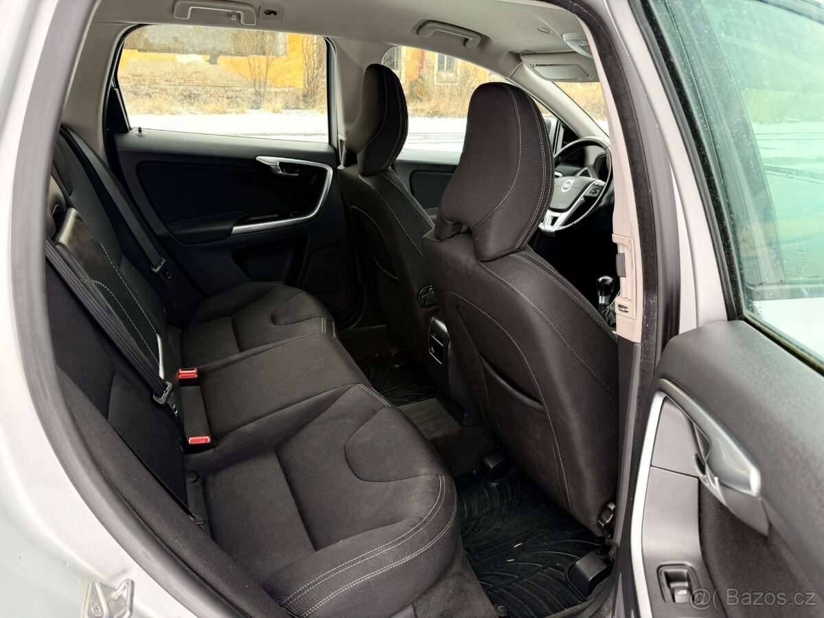 VOLVO XC60 - 8