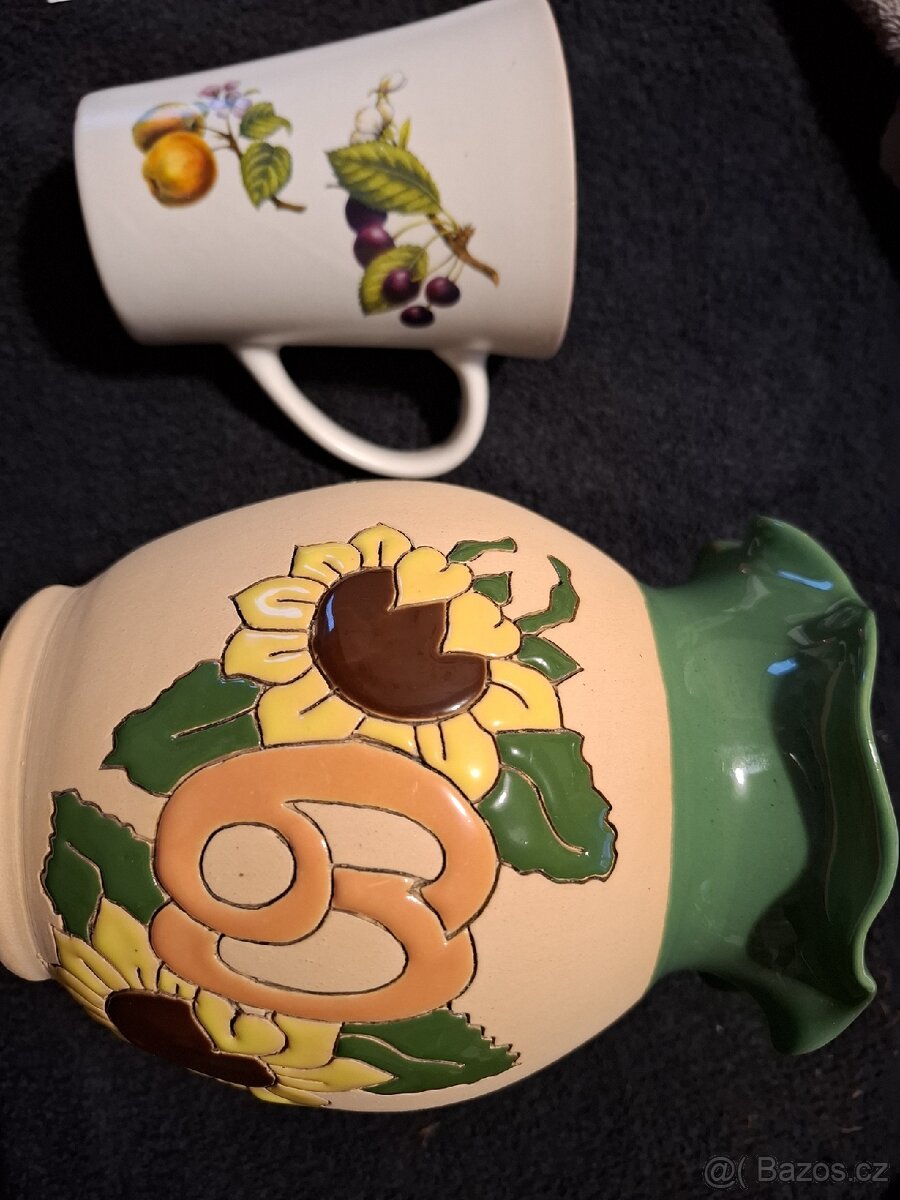 Keramický hrnek a váza - 8