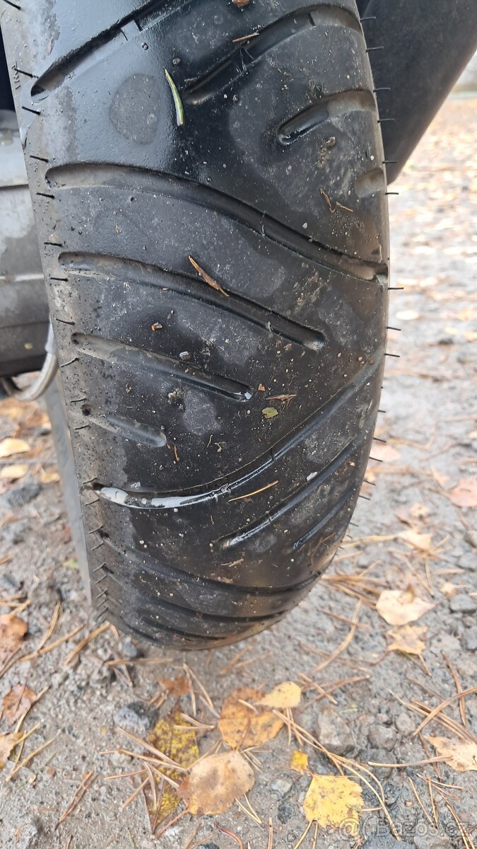 Aprilia SR 50 R 2018 - 8