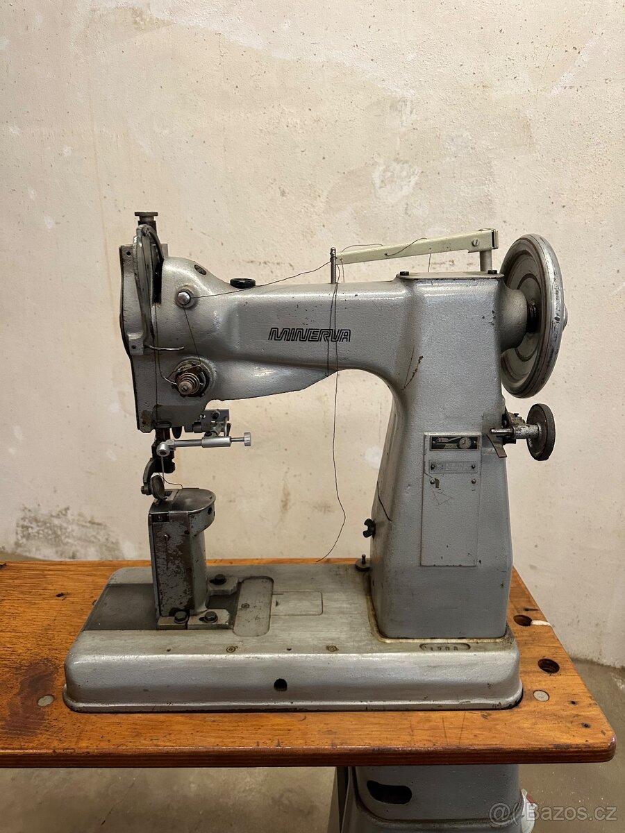 Šicí stroj Minerva sloupový - 8