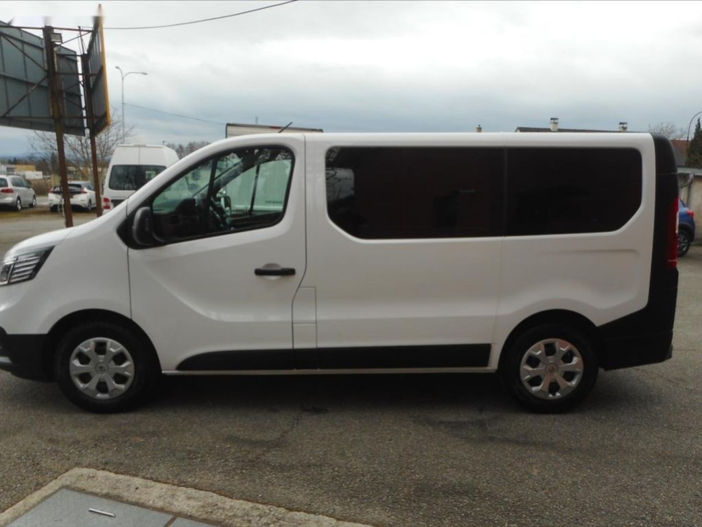 Renault Trafic,2,0 DCi 9 MÍST - 8