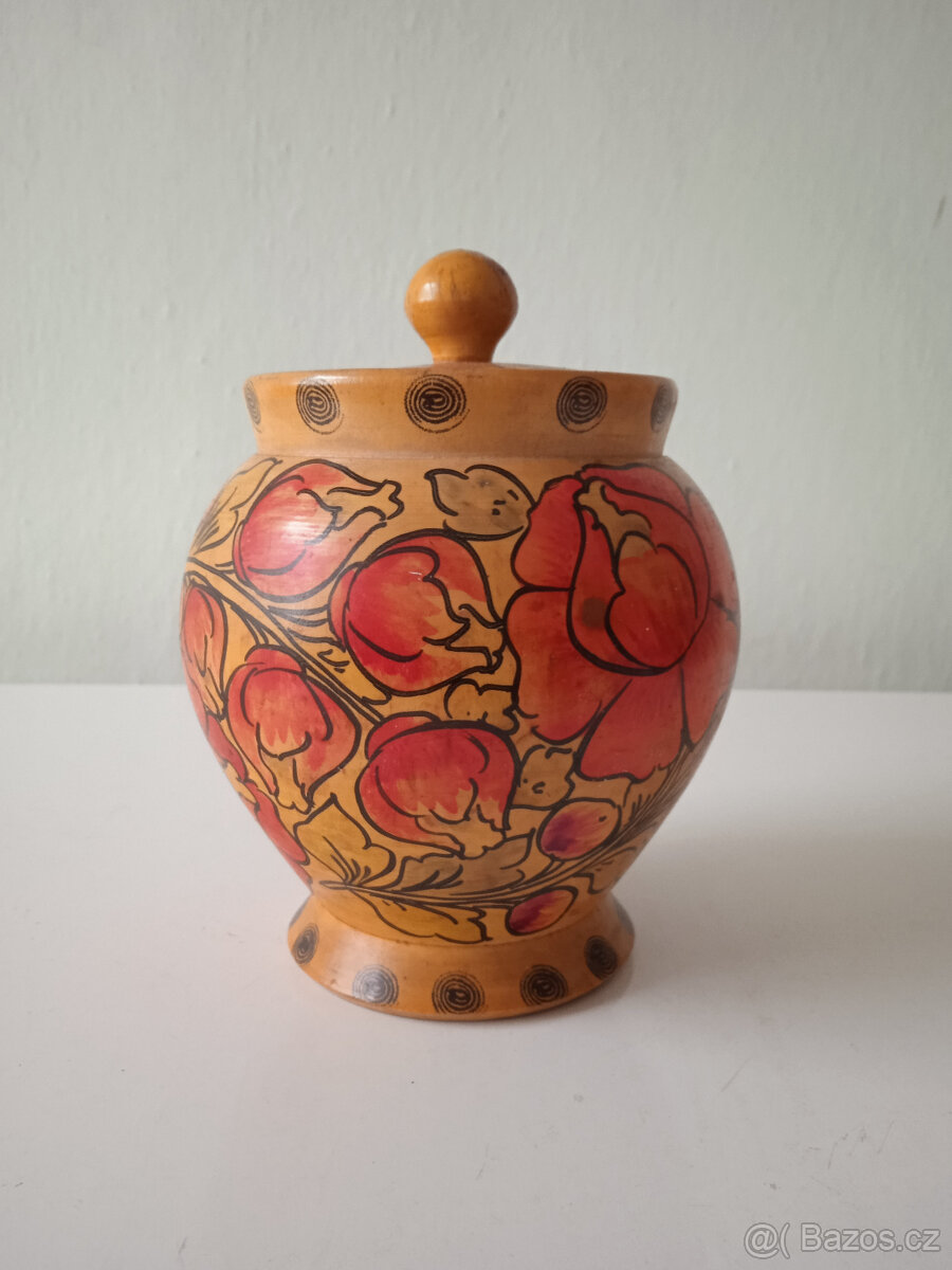 Retro váhy,varné sklo,svícen,karafy,krabička dřevěná - 8