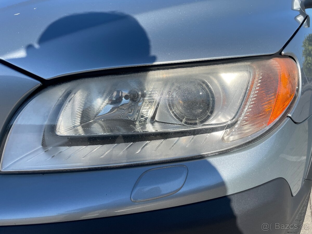 Volvo XC70 AWD MY2010 D5 151 kW automat - 8