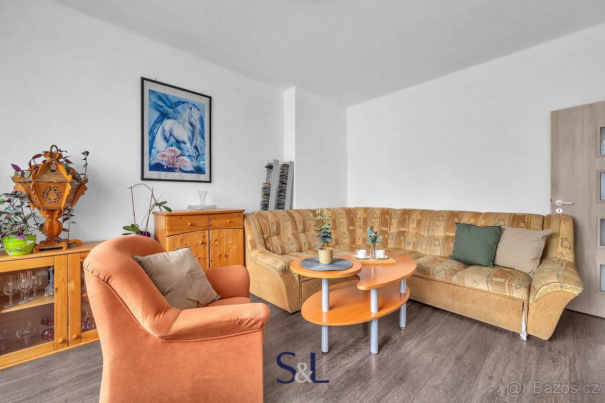 Prodej bytu 2+1 51 m², Teplice - Řetenice, ev.č. 01440 - 8