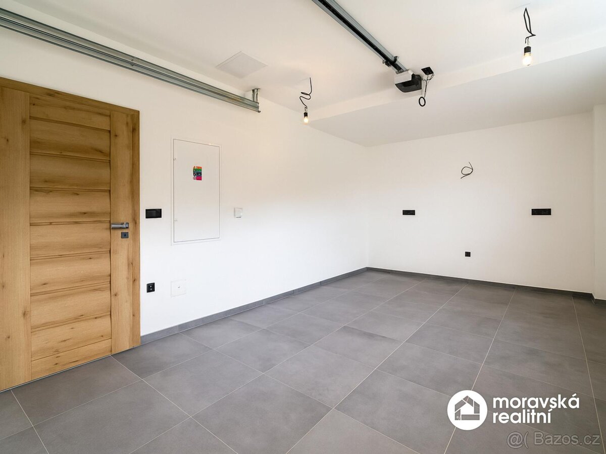 Prodej rodinného domu v Ivančicích - Hrubšicích - 8