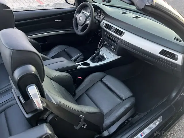 Bmw E93 325i M-paket - 8