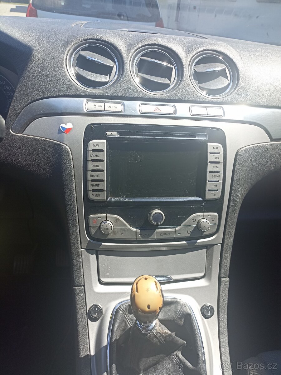Ford S-max - 8
