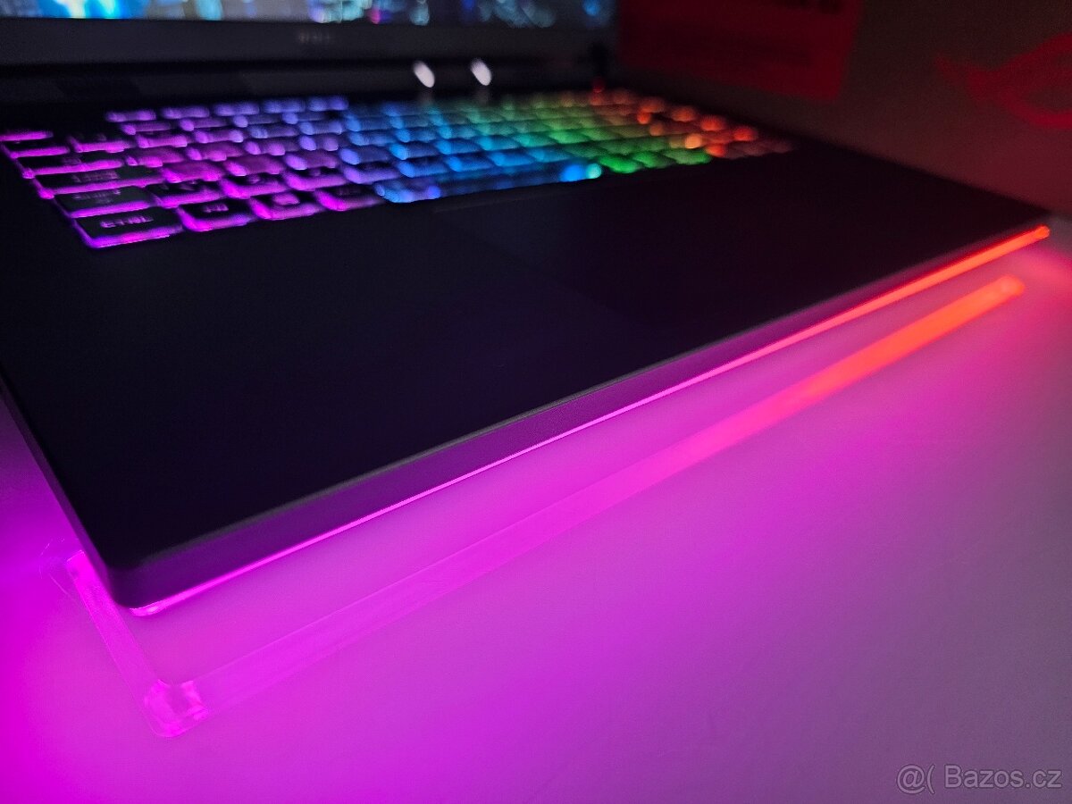 165HZ ASUS ROG i7-13650HX,1TB SSD,32GB RAM,RTX 4080 12GB - 8