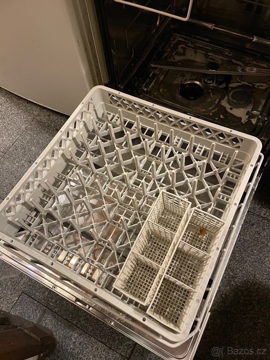 Profesionální myčka Miele Professional G7856, POPISEK - 8