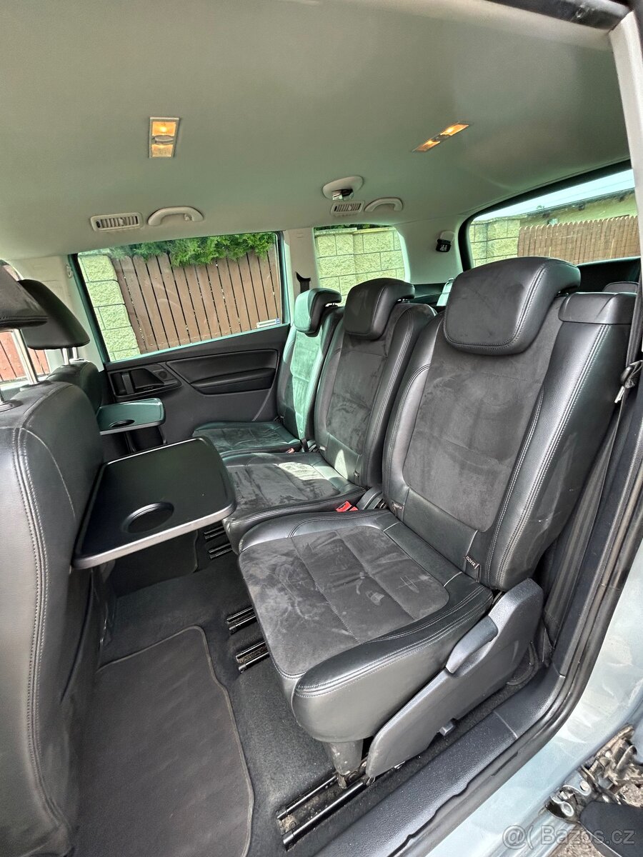 Volkswagen Sharan - 8