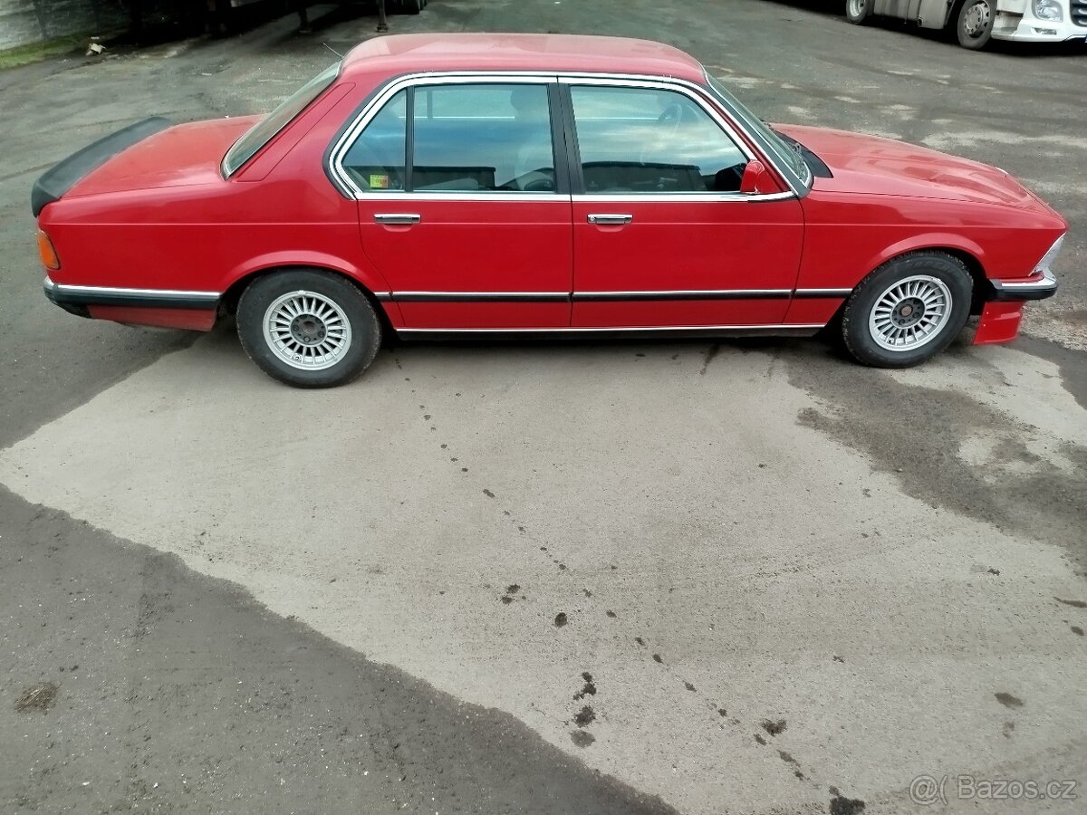 BMW e23 735i - 8