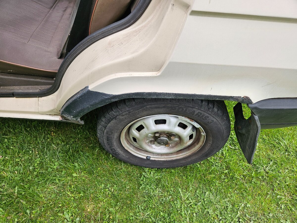 Škoda Favorit 136L r.v. 1989 - 8