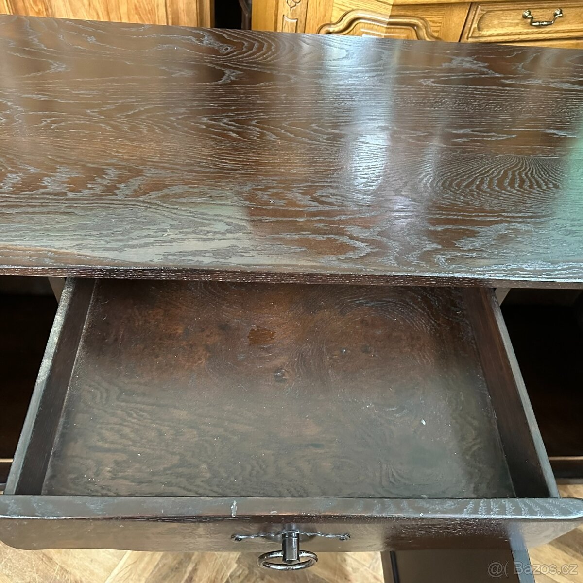 Dresoar hradní styl kování, tmavý dub celomasiv, - 8