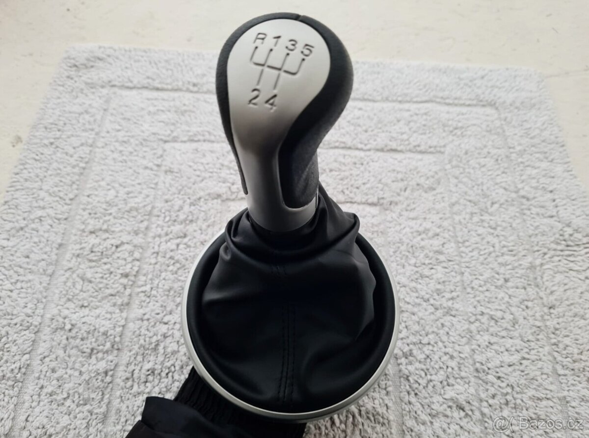 Radiaca páka pre ŠKODA FABIA 2 - 8