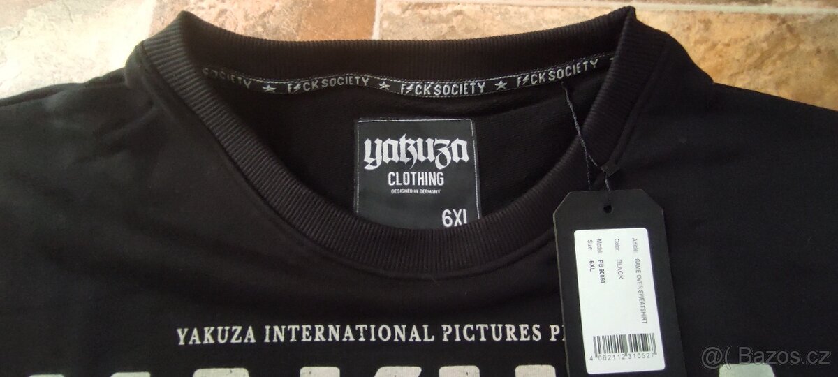 Yakuza mikina - 8