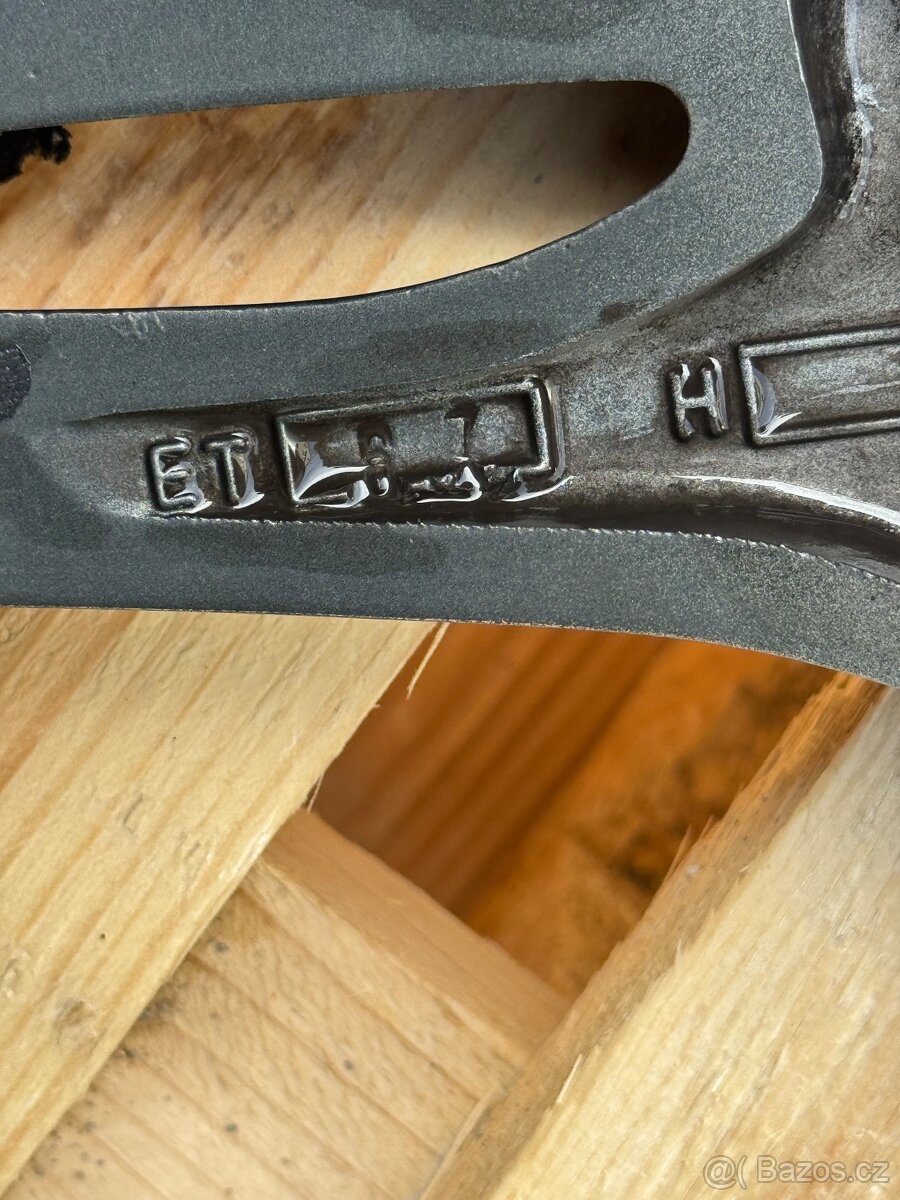 Porsche 911 alu kola r19 5x130 turbo dvourozměr - 8