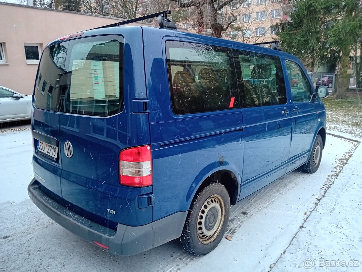 VW TRANSPORTER T5 2.0 TDI 2012 8 MÍST - 8