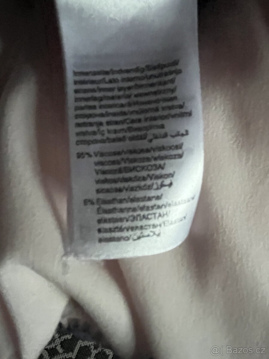 pouzdrové černé šaty vel.38 - 8