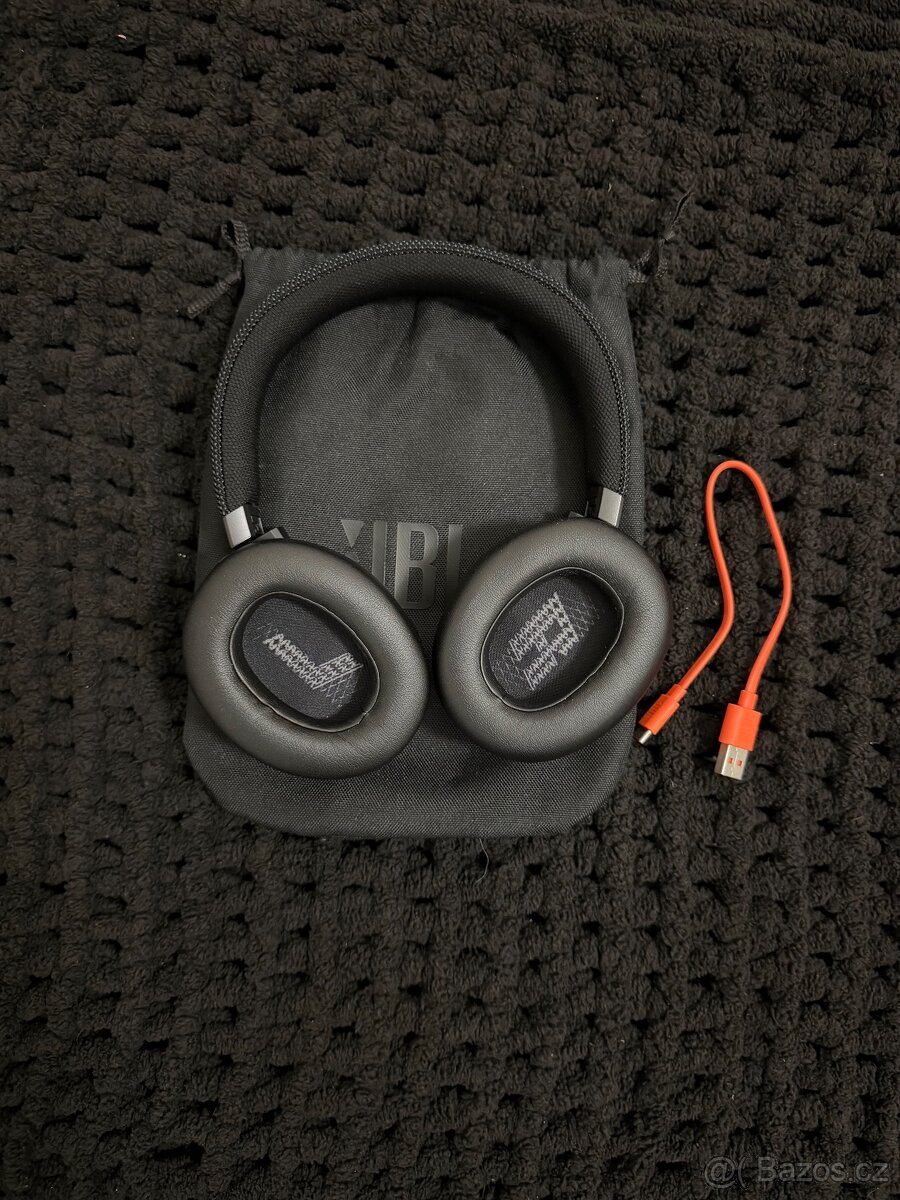 Sluchátka JBL Live 770NC - 8