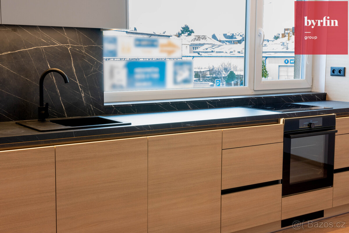 Prodej bytu 2+kk, Nákladní, Opava - 8