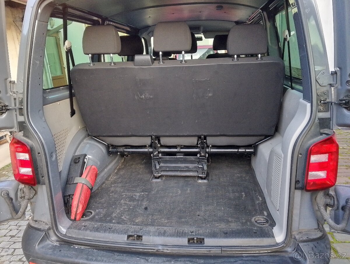 VW Transporter T6,r.v. 2016, 2.0TDi, 110kW - 8 míst - 8