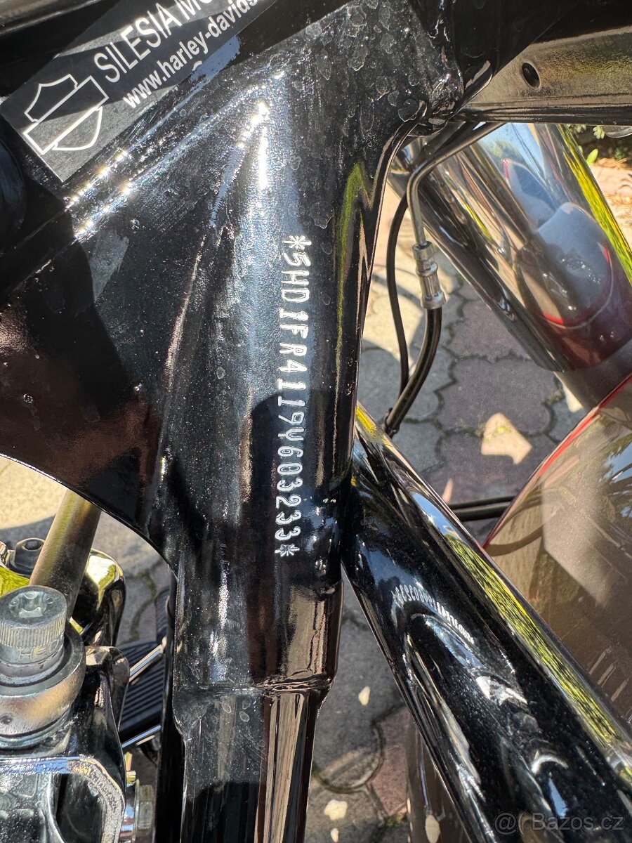 Harley Davidson Road King Classic - 8