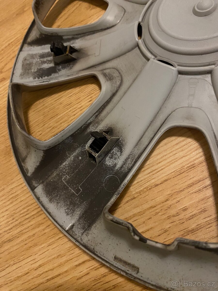 Volkswagen Stříbrné Poklice Na Auto 15” - 8