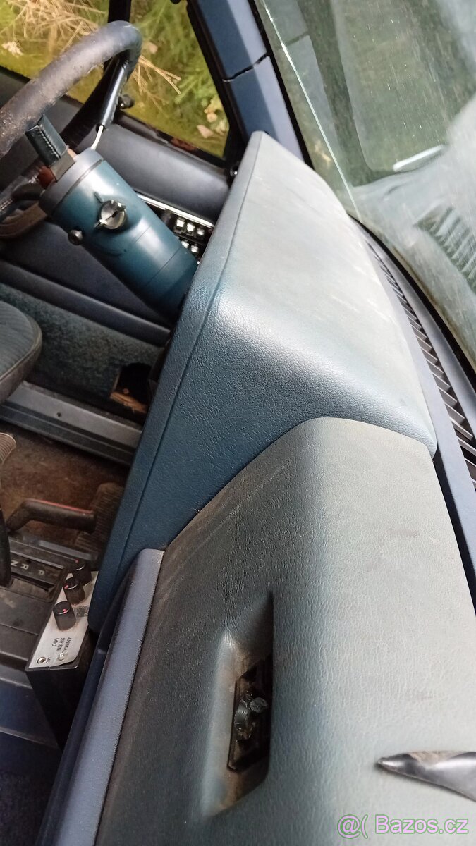 Prodám ND na Jeep Cherokee Renix XJ 4.0 - 8