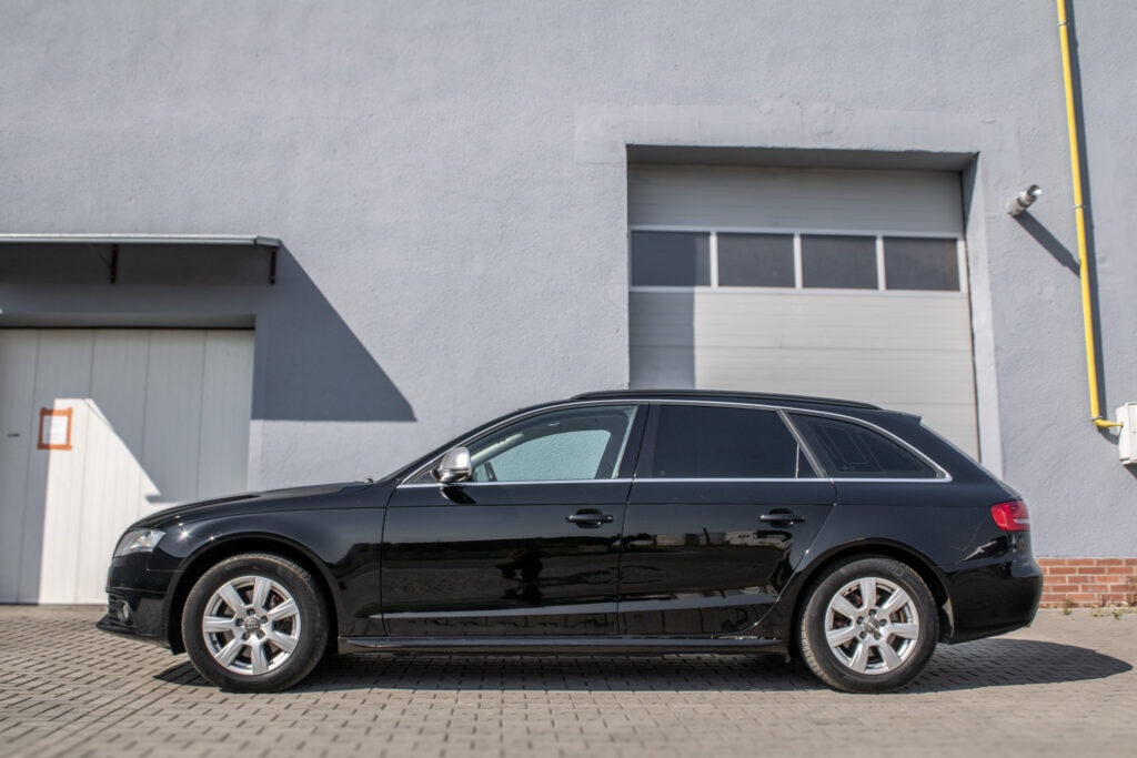 Audi A4, 2009 105kW - 8