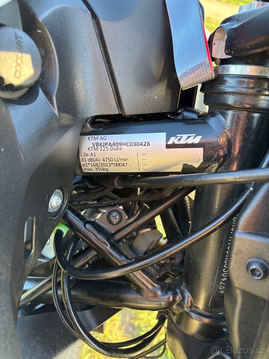 KTM Duke 125 - 8
