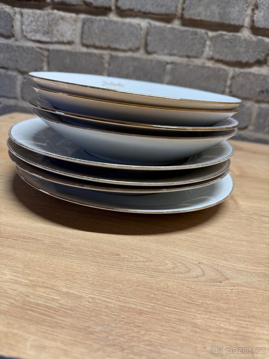 🩵 Sada porcelánových talířů JEDNOTA – 8 ks 🩵 - 8