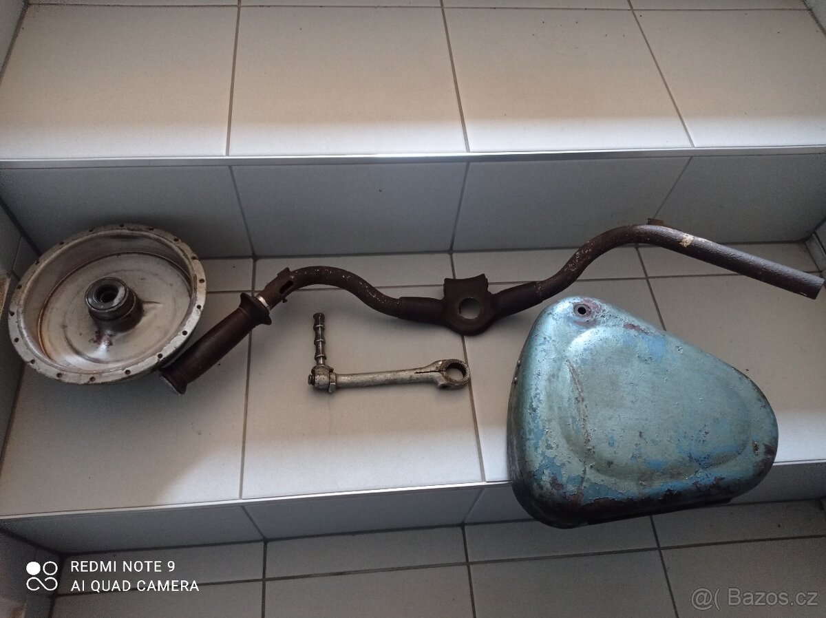 Dily Jawa pérák - 8