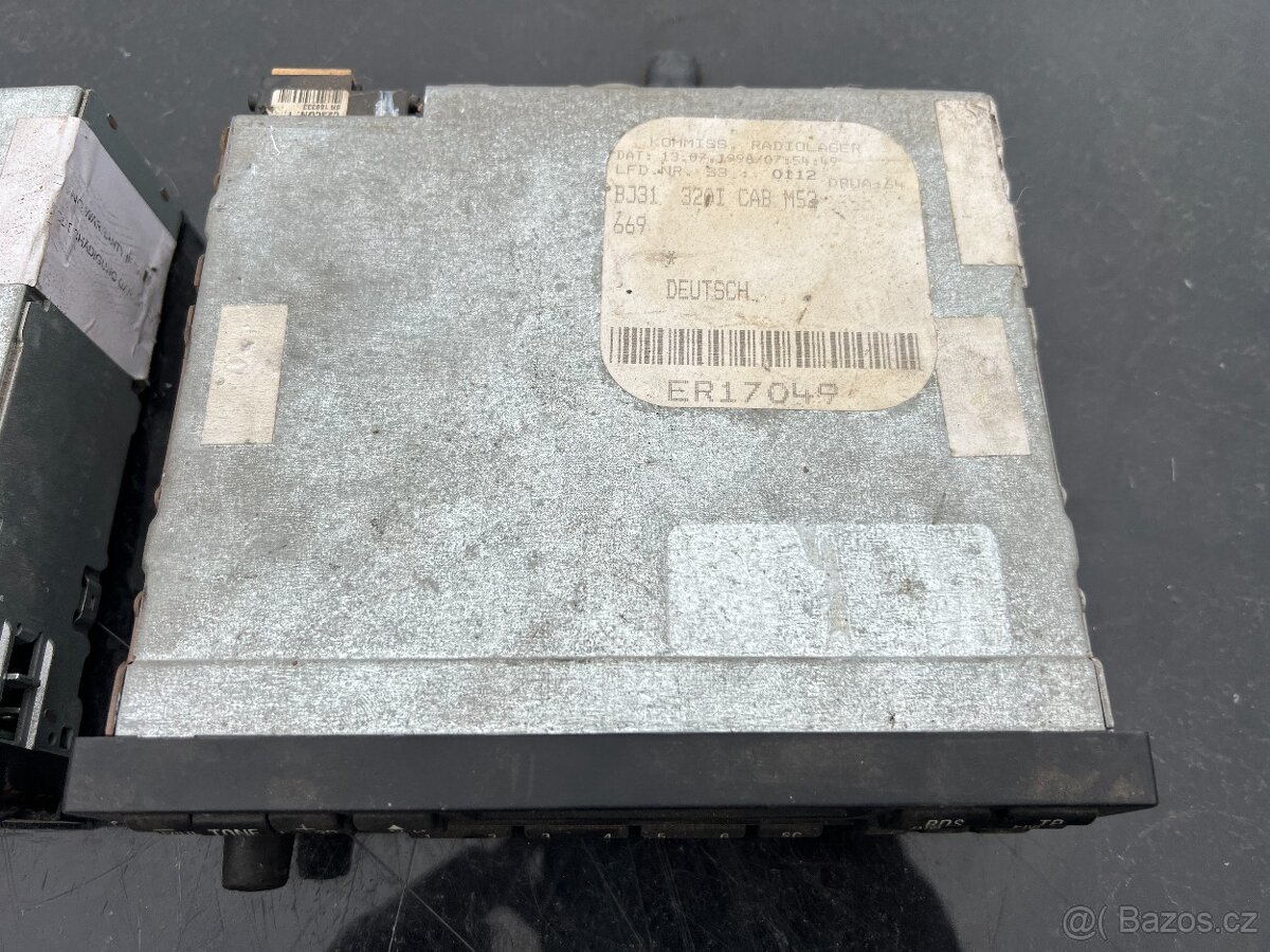 BMW E36 Autorádia na díly - 8