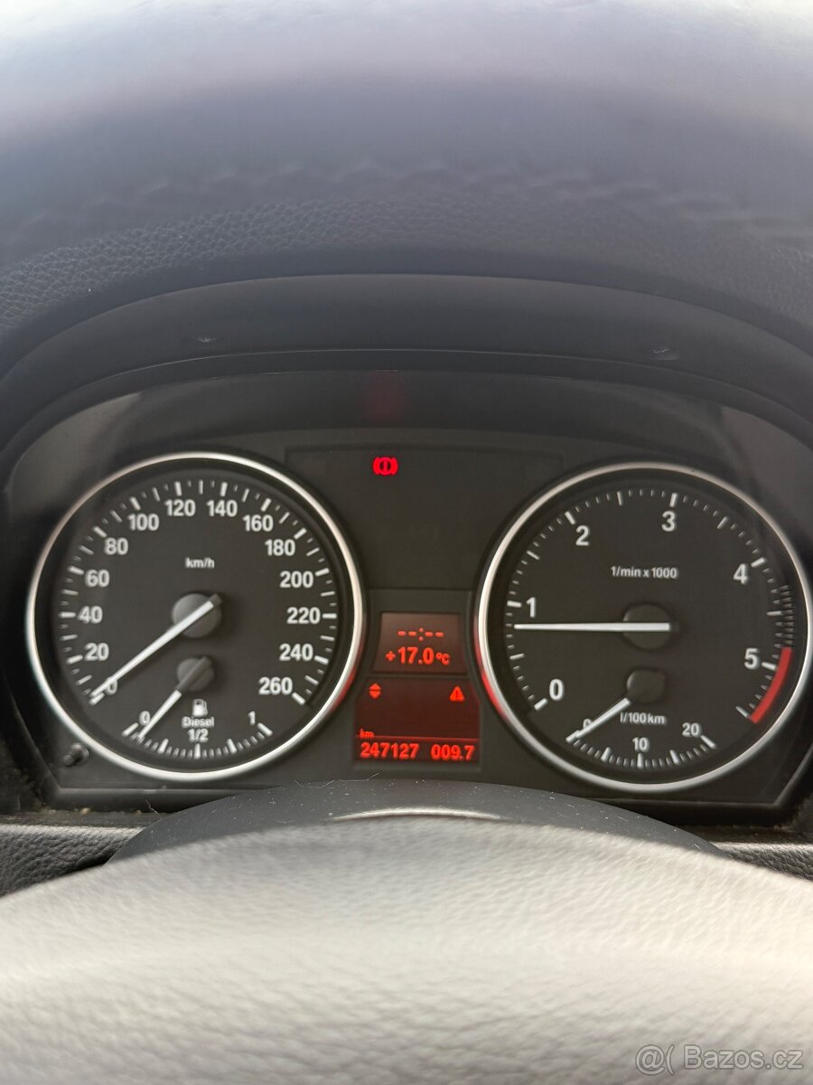 BMW E90 320d - 8