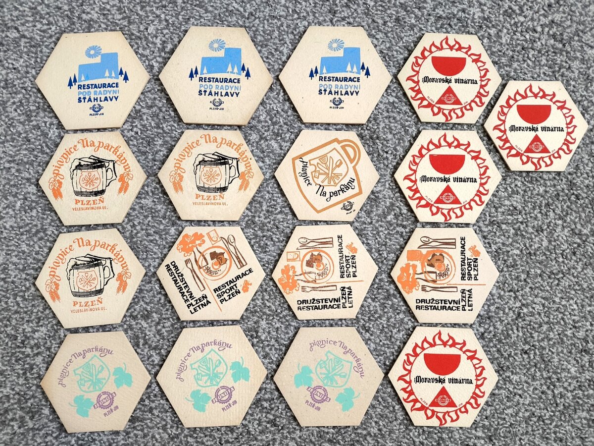 Pivní tácky celá sbírka většinou socialismus - 8